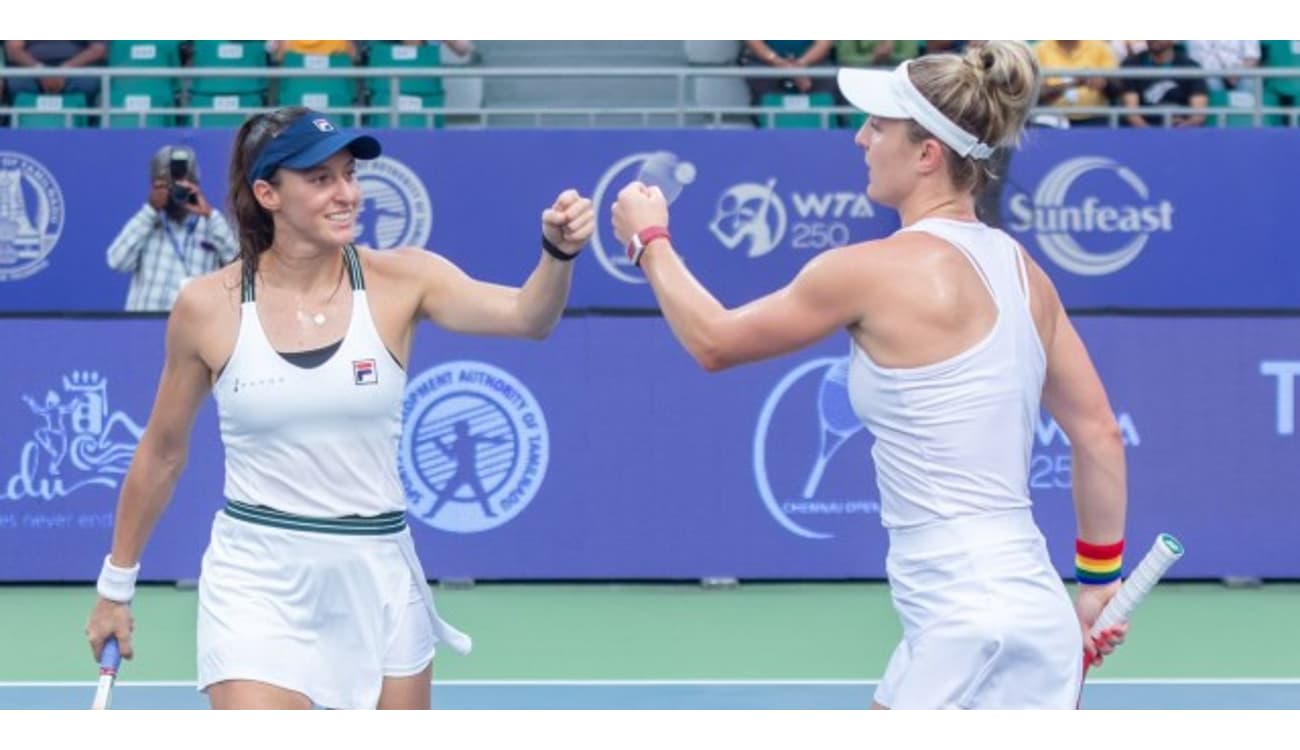 Stefani é campeã de duplas em WTA na Índia, seu 1º torneio pós