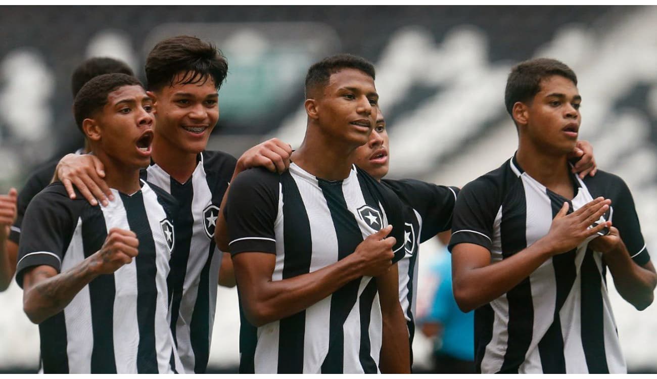 Top 10 dos novatos da Série A tem atacante de 15 anos do Santos e joias de  Atlético-MG e Botafogo, brasileirão série a