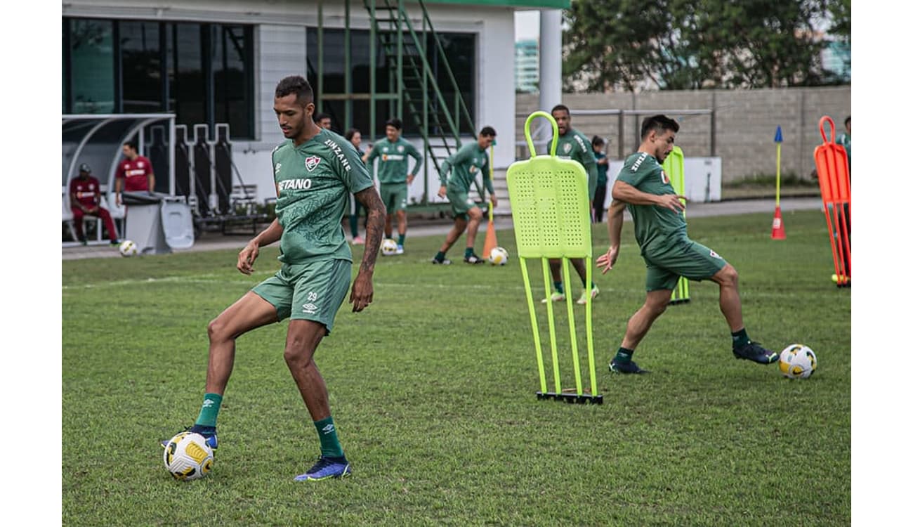 Com reforço e volta de David, Juventude ganha opções no ataque para jogo de  domingo