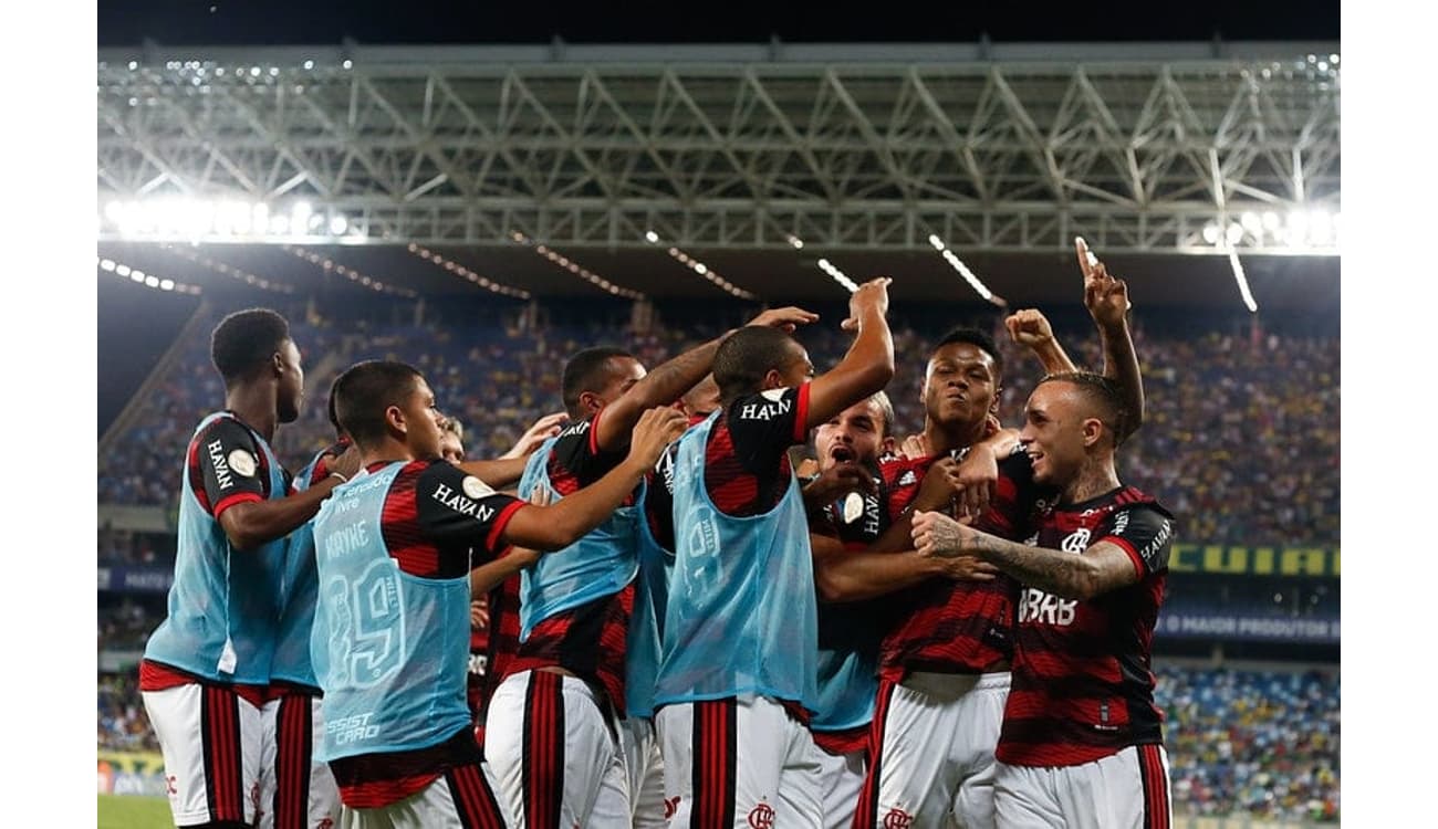 Com time alternativo, Flamengo recebe Atlético-MG pelo Brasileirão