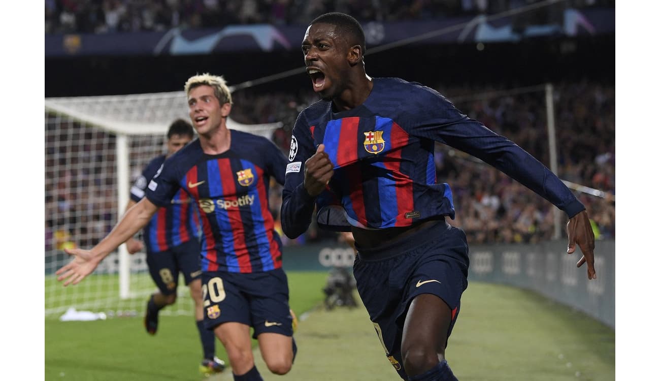 Barcelona empata com Inter em 3 a 3 e se complica na Champions