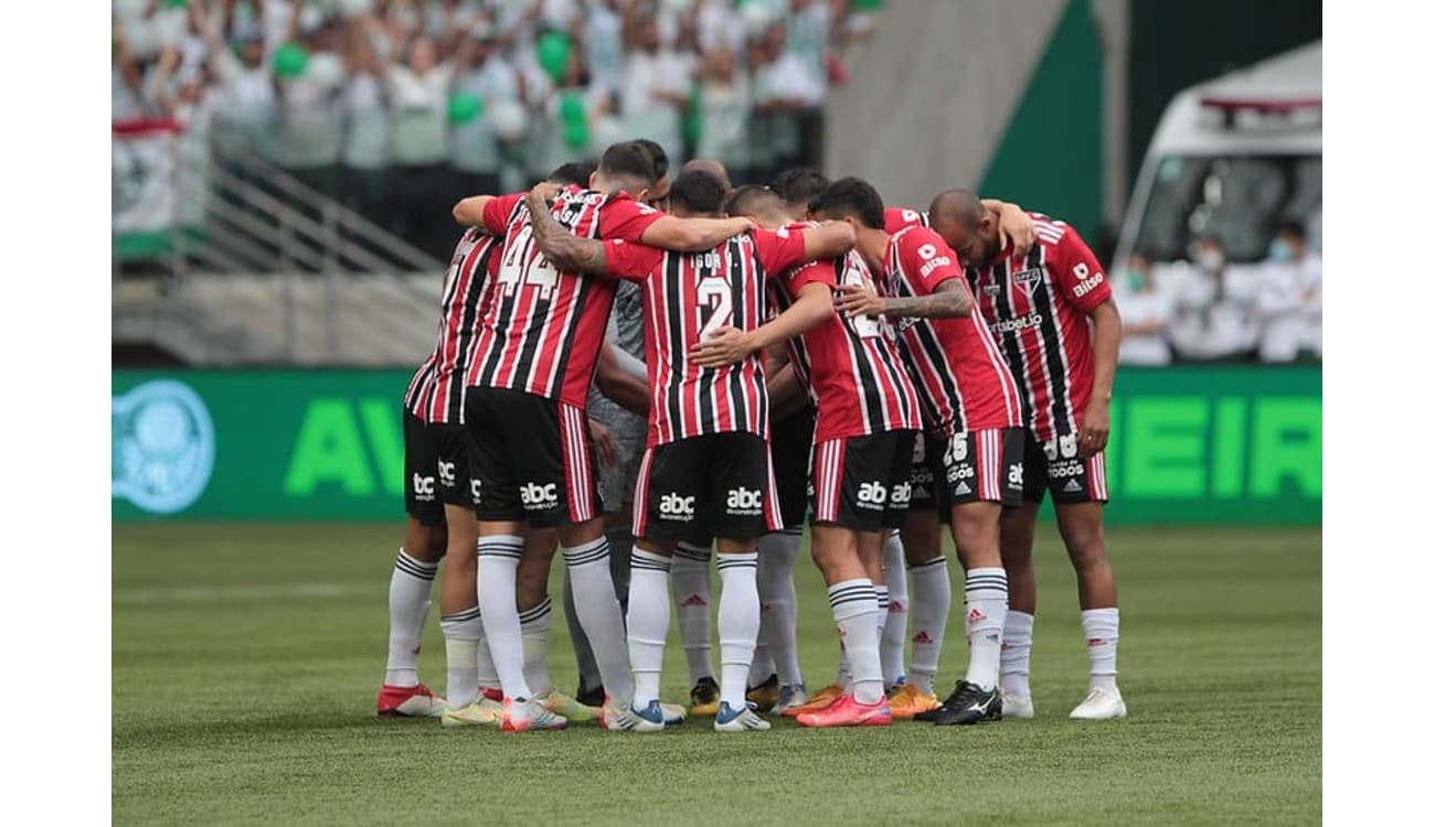 ANÁLISE: Empate é sim para se animar, mas pouco ajuda São Paulo a