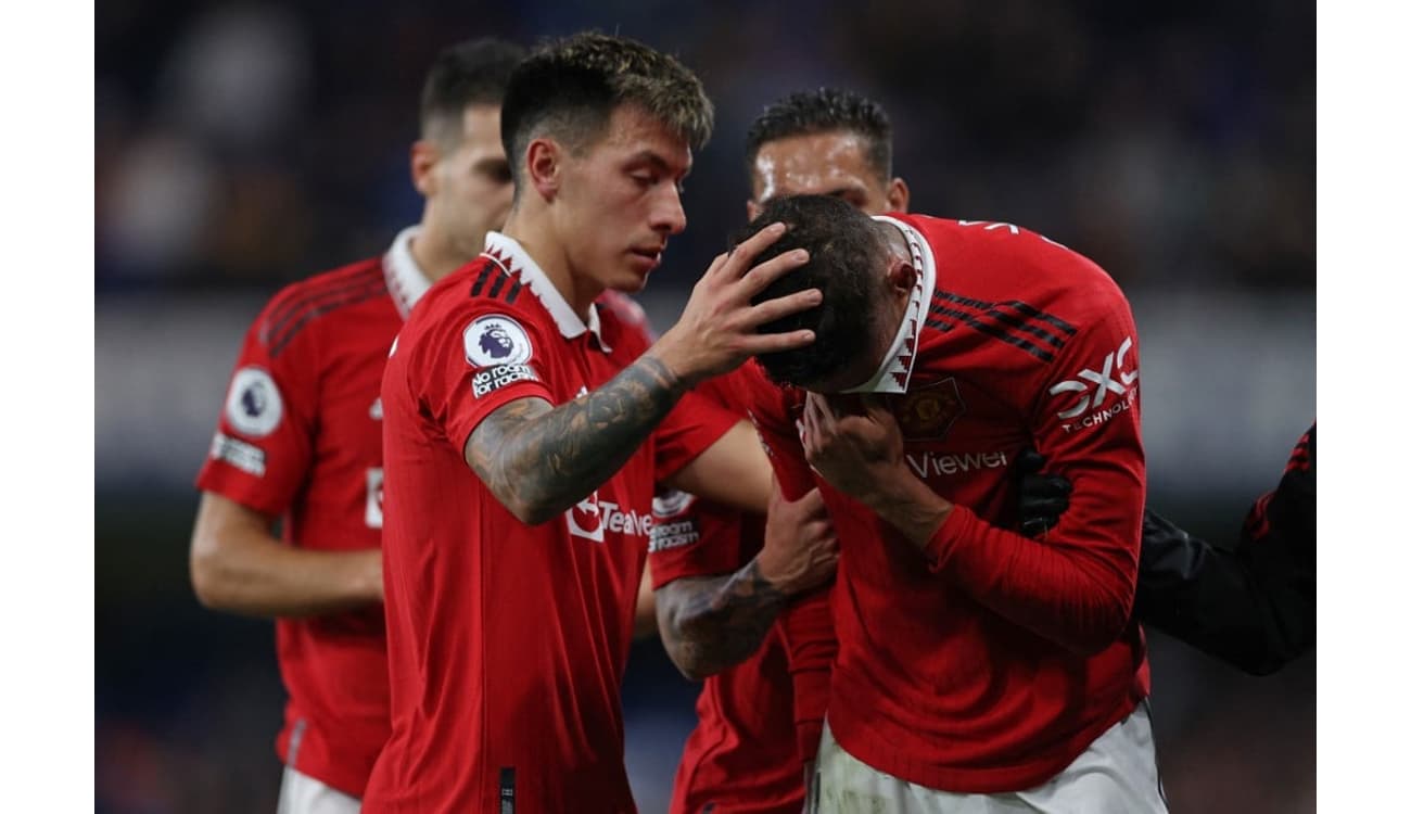 VÍDEO: Em jogo truncado, Manchester United e Marselha não saem do