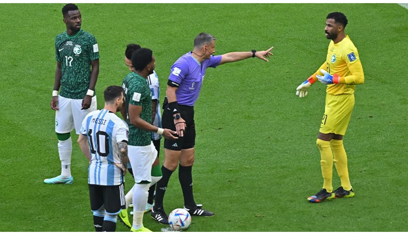 Argentina x França: Com pênalti polêmico, Messi faz história com gol pela  Argentina