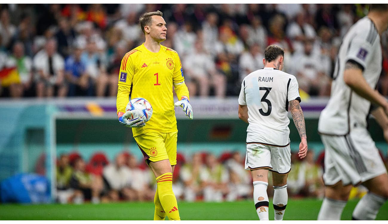 Manuel Neuer bate recorde de Taffarel e se torna o goleiro com mais jogos  em Copas - Sagres Online