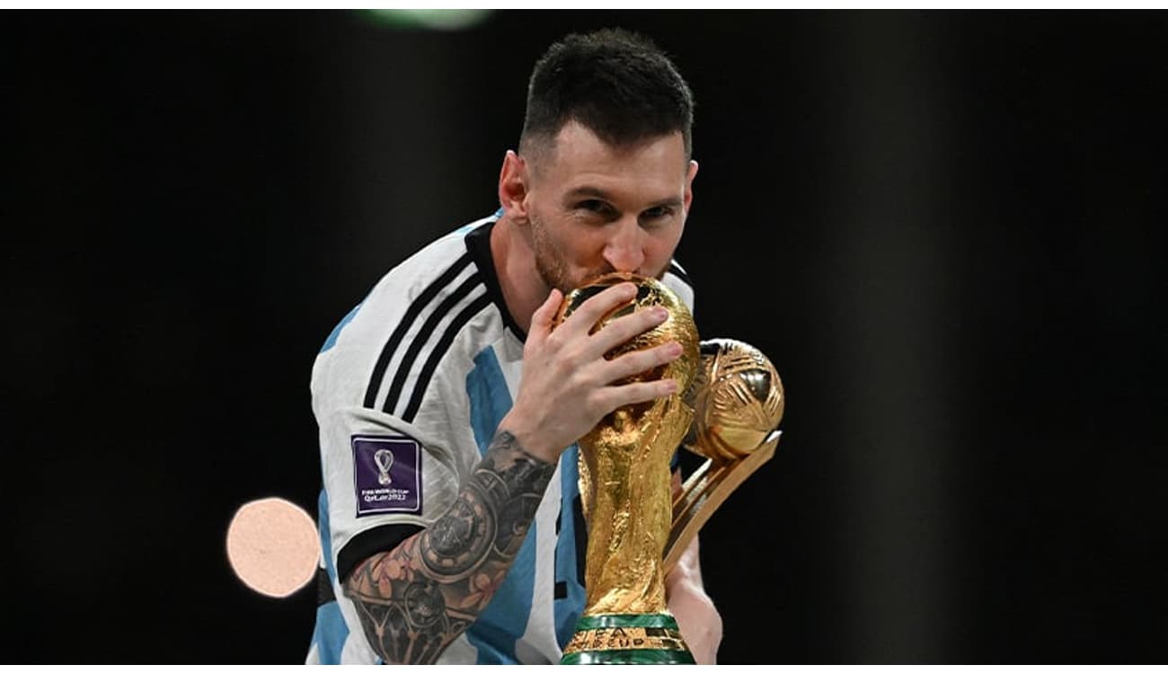 Post de Messi com a taça da Copa é o segundo mais curtido do Instagram