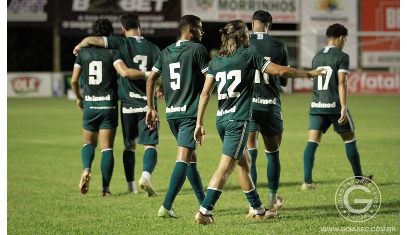 Corinthians alcança marca de dez vitórias consecutivas no futebol