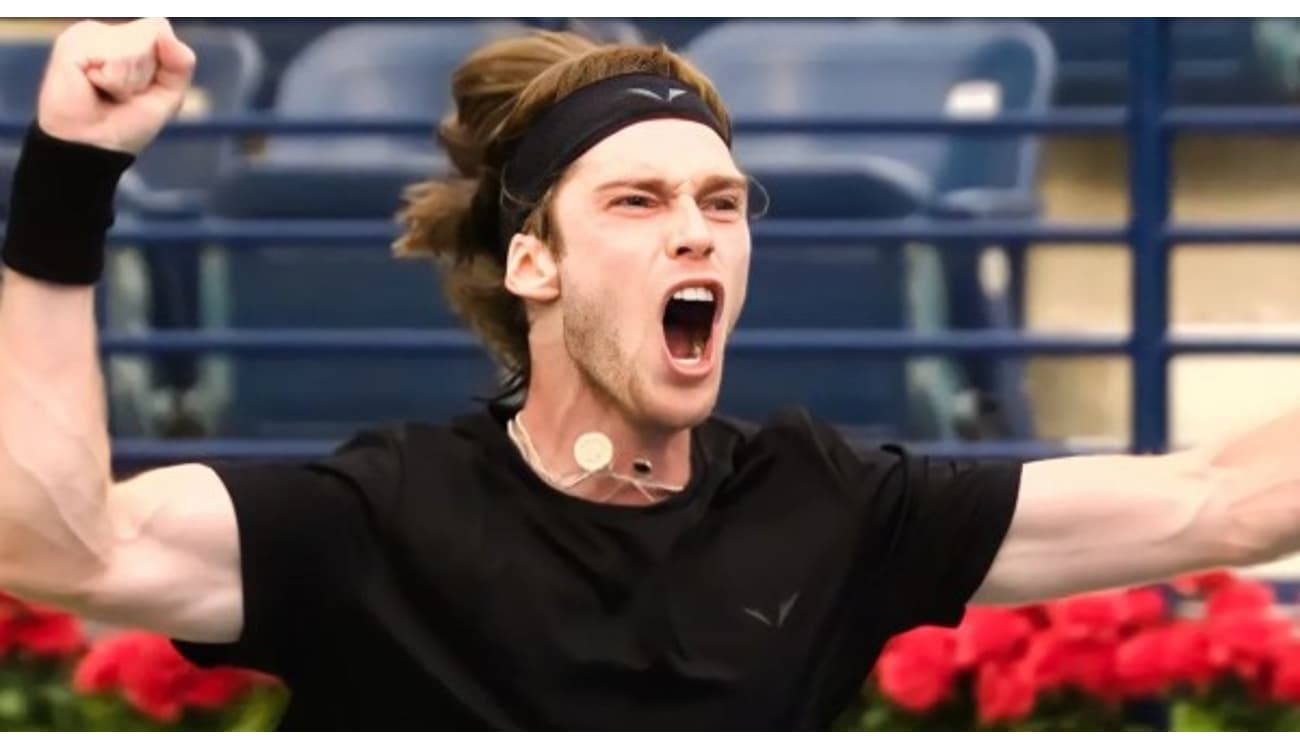 Andrey Rublev é campeão do ATP 500 de Dubai, tênis