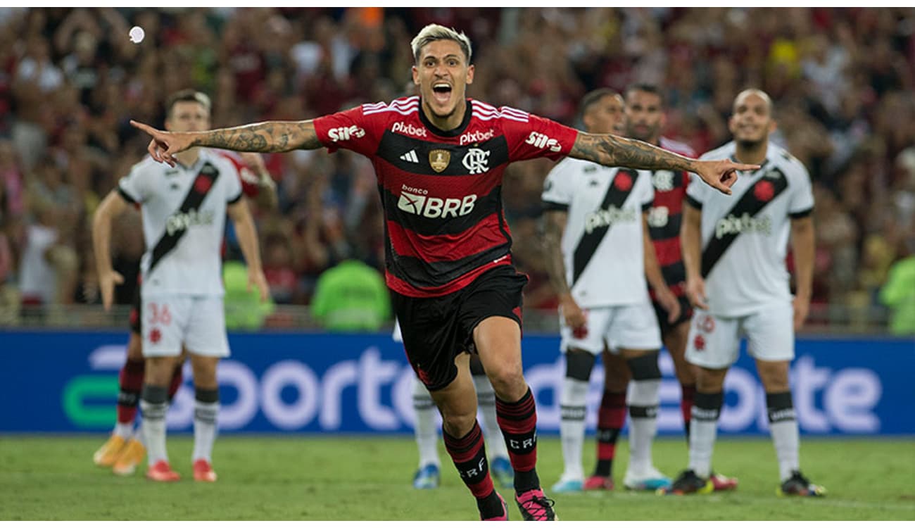 Flamengo vence o Vasco por 3 a 1 e está na final do Carioca - Fim