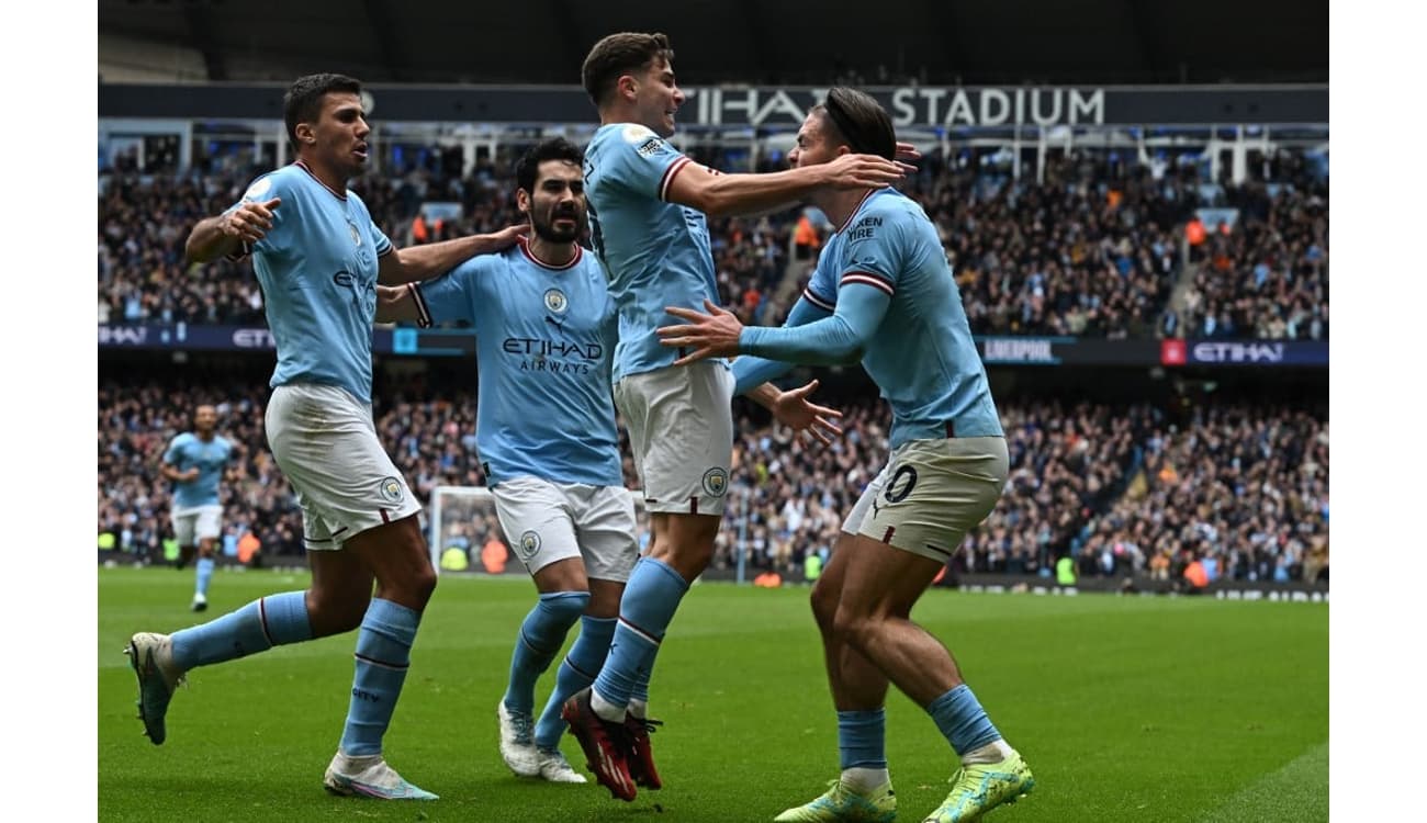 DStv - Não perca HOJE as 21H00, o jogo Manchester City X