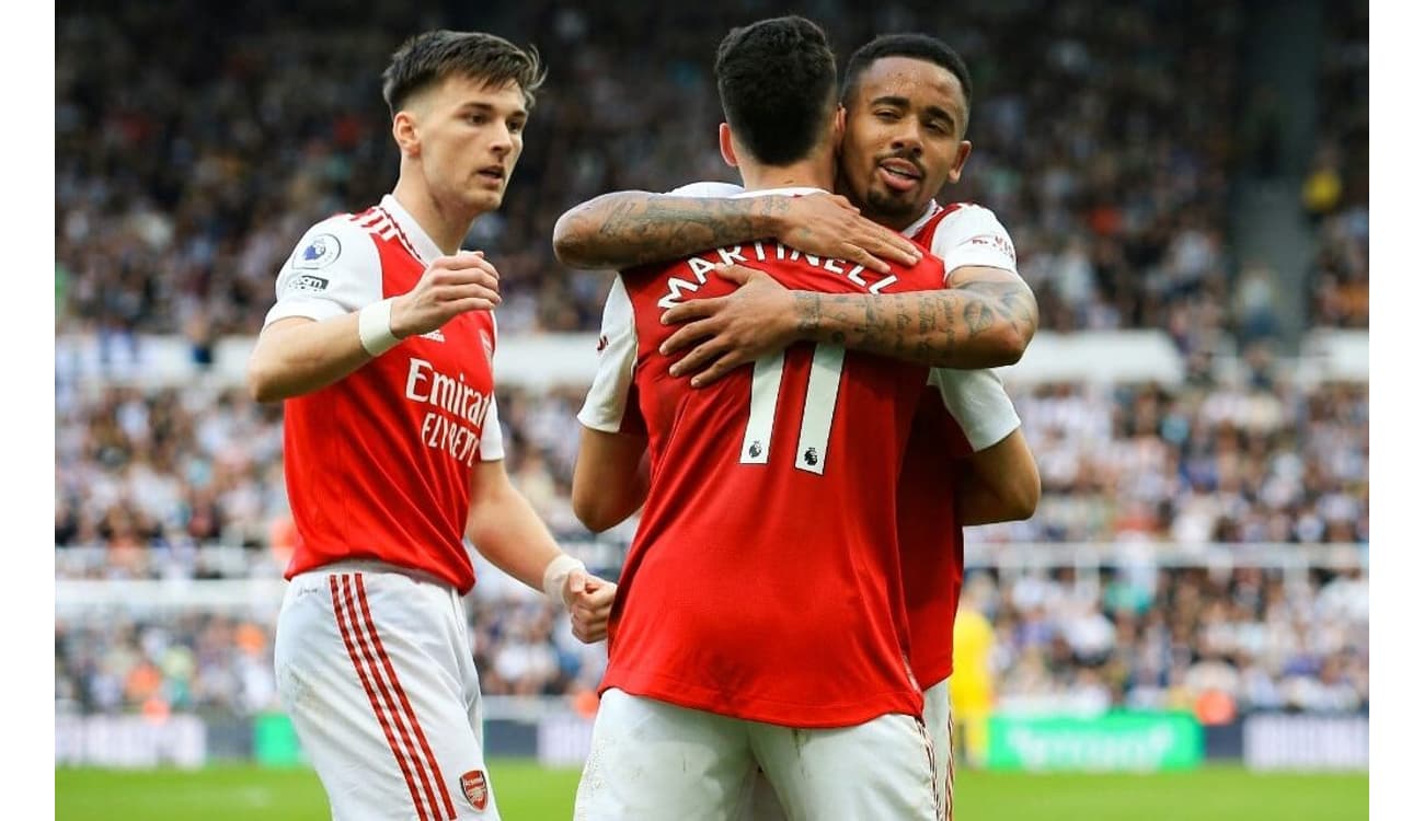 Vitória do Arsenal, tropeço do United e mais: veja os resultados dos jogos  deste domingo (12) na Premier League