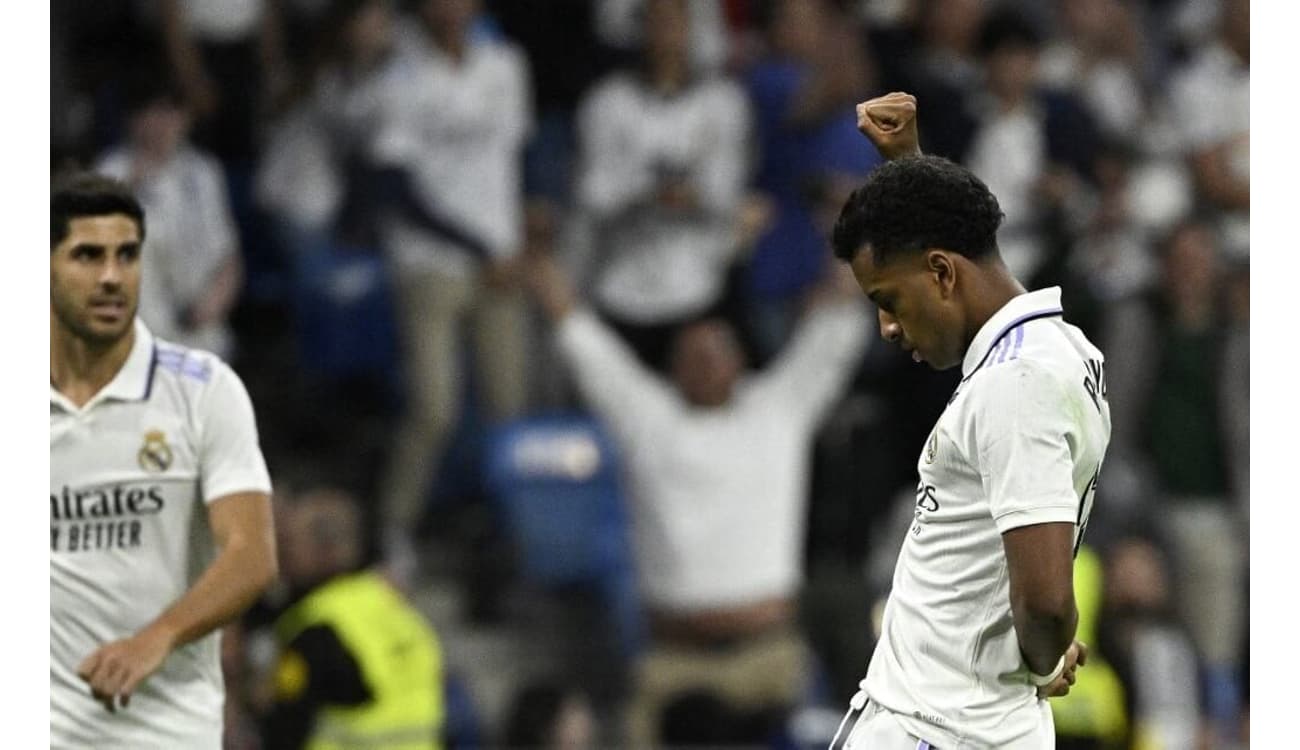 Vini Jr marca golaço e consagra vitória do Real Madrid na La Liga