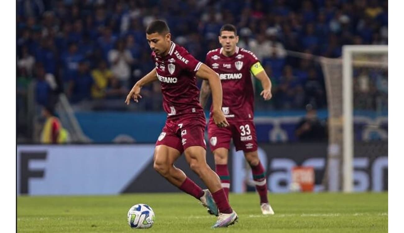 Lance Ignorado pela COMISSÃO DE ARBITRAGEM em jogo do Cruzeiro