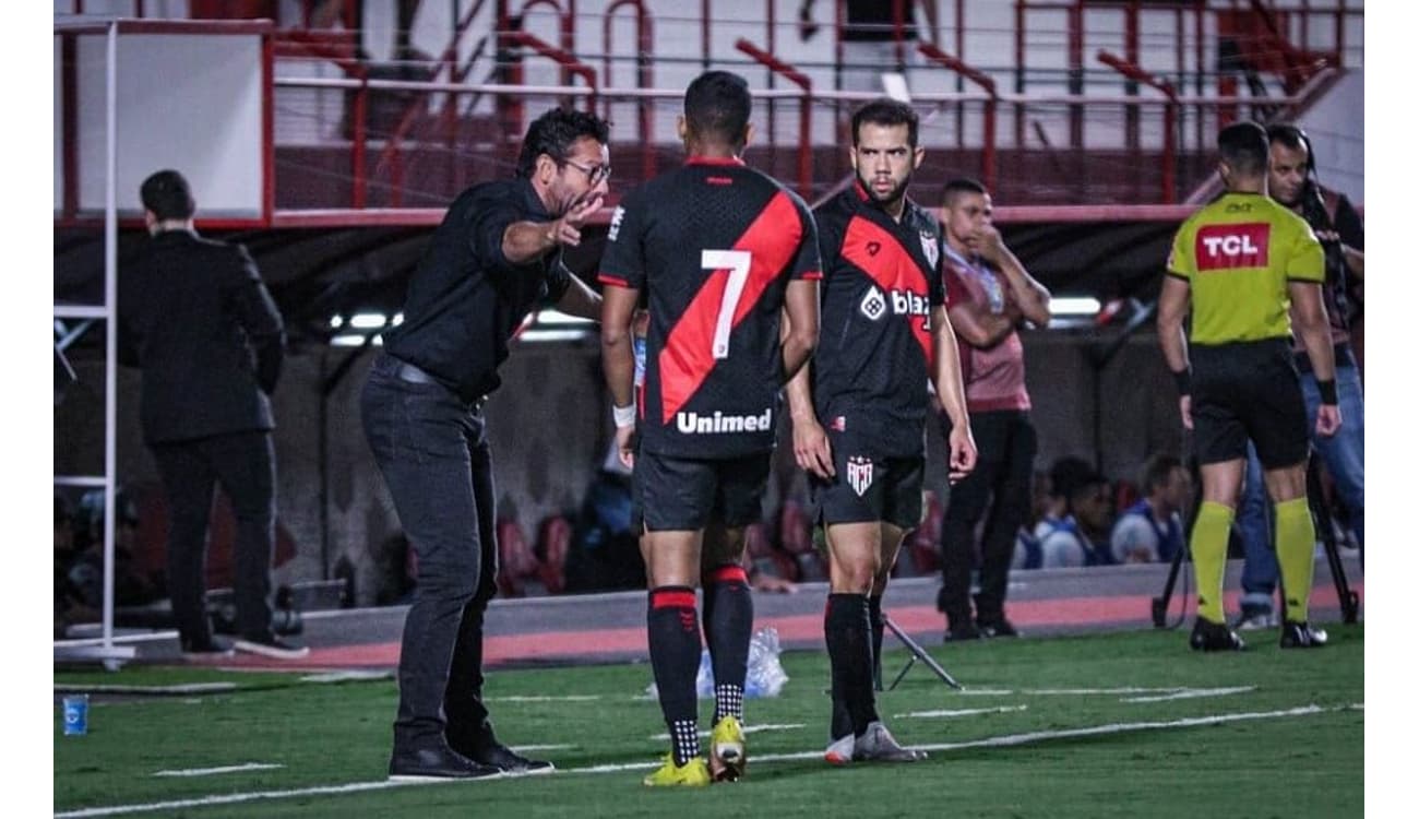 Joinville x Atlético-GO: onde assistir, escalação, horário e as últimas  notícias