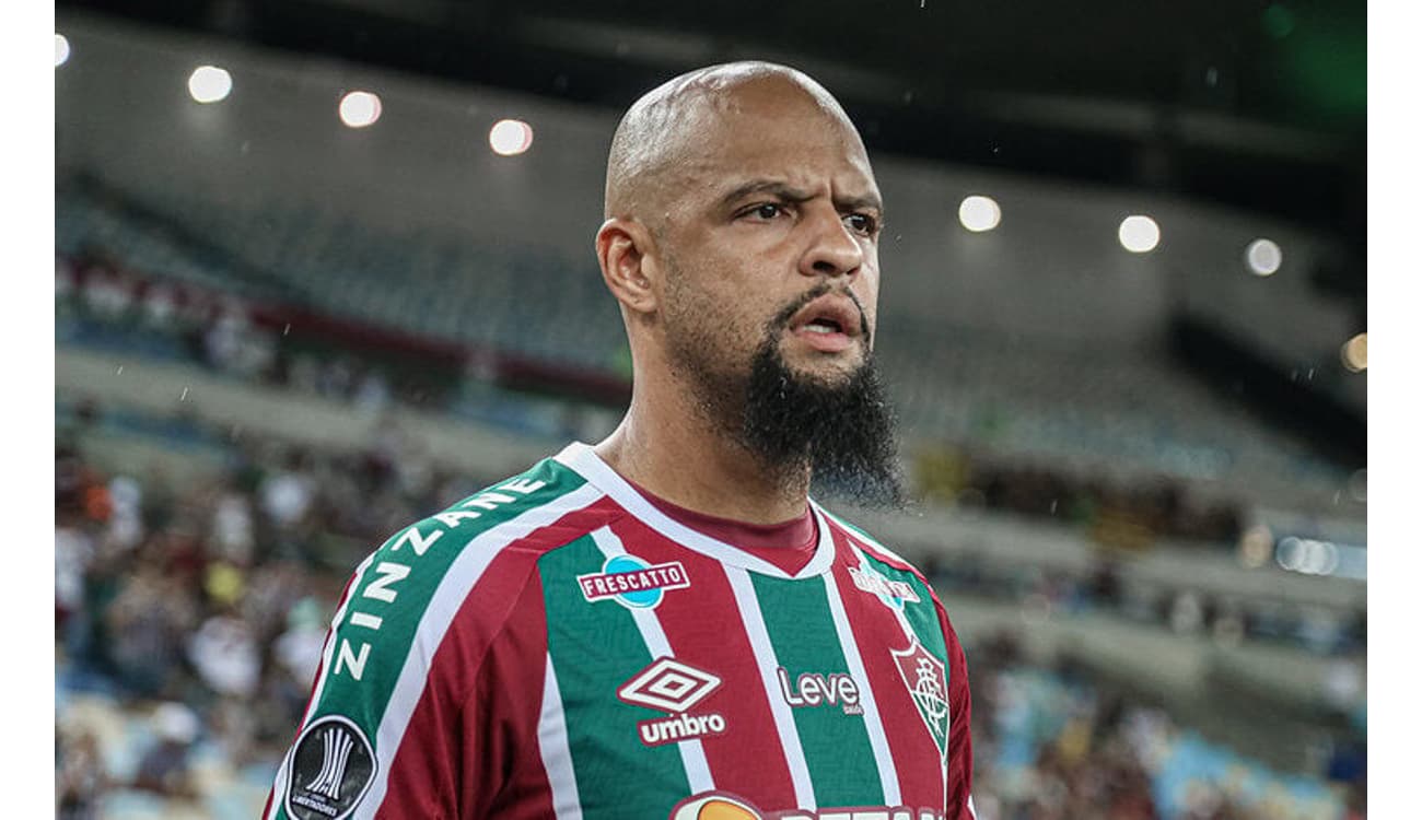 Quantas vezes Felipe Melo foi expulso na carreira?