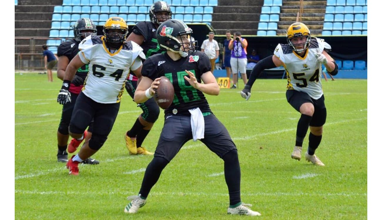 Quer jogar futebol americano? América Locomotiva fará seletiva de atletas -  Lance!