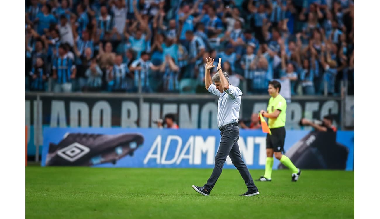 Vivo na briga pelo título, São Paulo vira contra o Grêmio e consegue a  primeira vitória do ano - Lance!