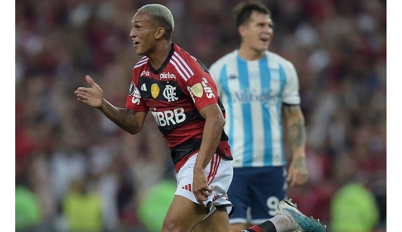 Os milhões pelos quais o Flamengo aceita vender Wesley