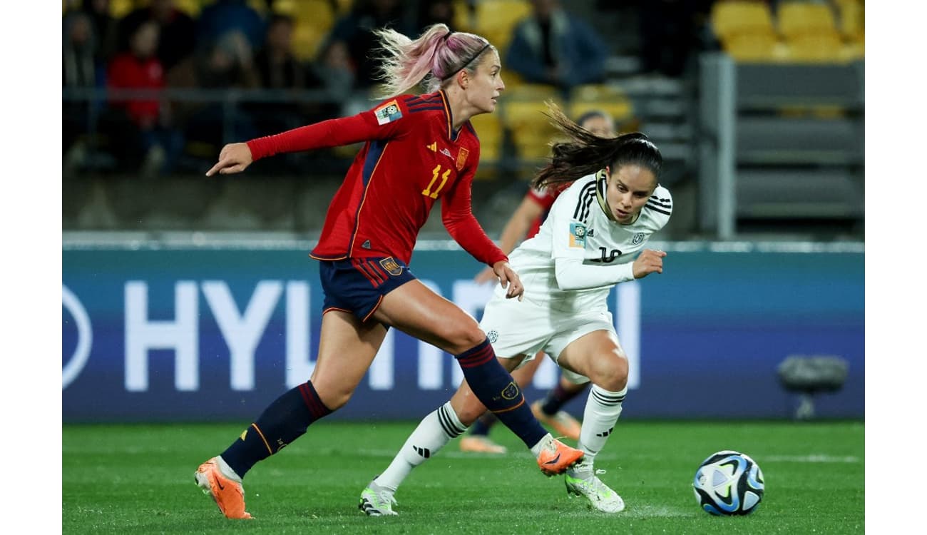 Espanha x Inglaterra: final da Copa Feminina premia carinho com a base -  Blog Drible de Corpo