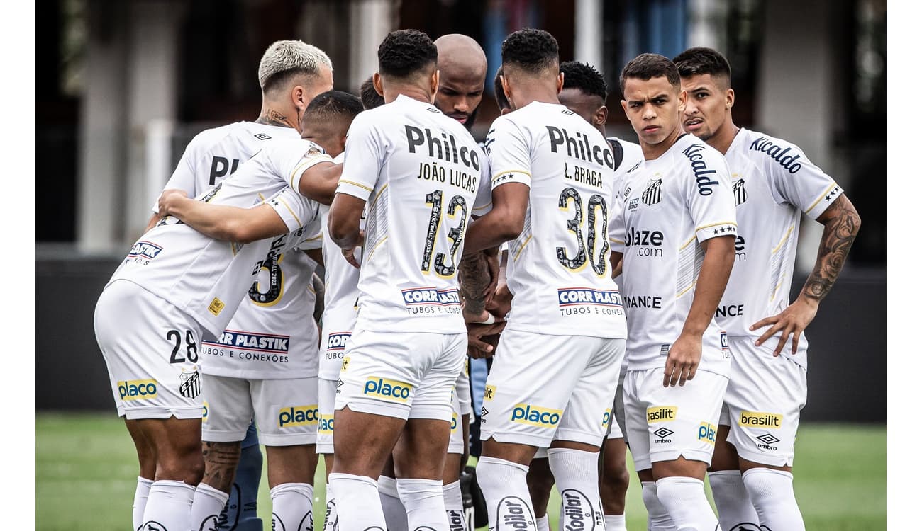 Santos acerta a saída de mais dois jogadores do elenco