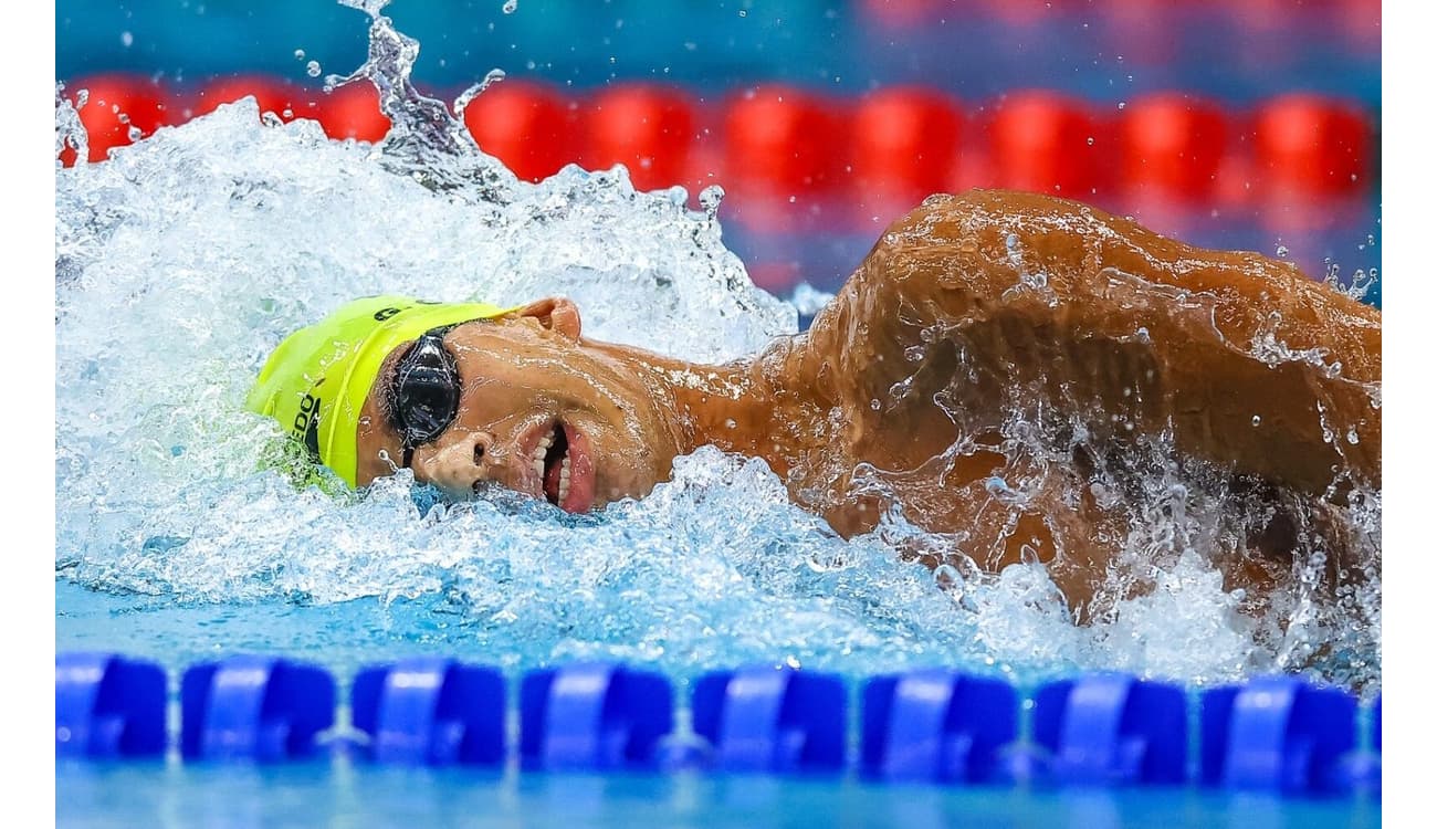 Campeonato Mundial de Natação: China conquista título de revezamento 4x100m  medley misto