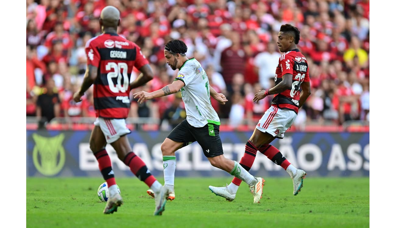 Flamengo perde chances contra Santa Fe e volta a empatar na Libertadores