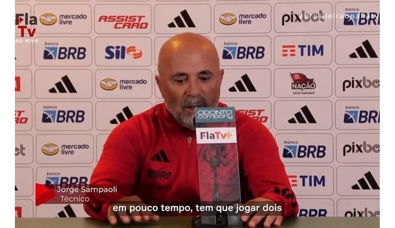 Sampaoli minimiza críticas e define missão no Flamengo: 'Convencer o grupo  a jogar como eu quero' - Lance!