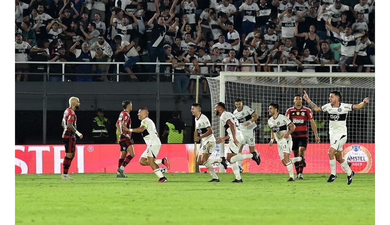 Vocês não quiseram me trazer, estamos jogando contra agora“ dispara Miranda  para jogadores do Flamengo - CenárioMT