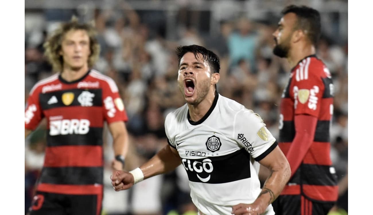 Flamengo dá vexame, perde para o Olimpia e é eliminado da Libertadores