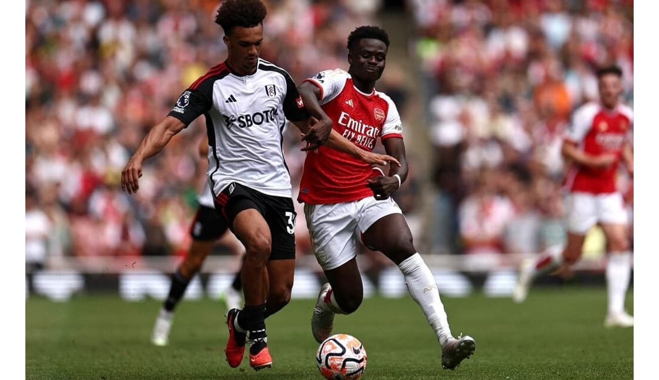 Arsenal abusa das falhas e, com um jogador a mais, cede empate ao Fulham -  Cidades Na Web