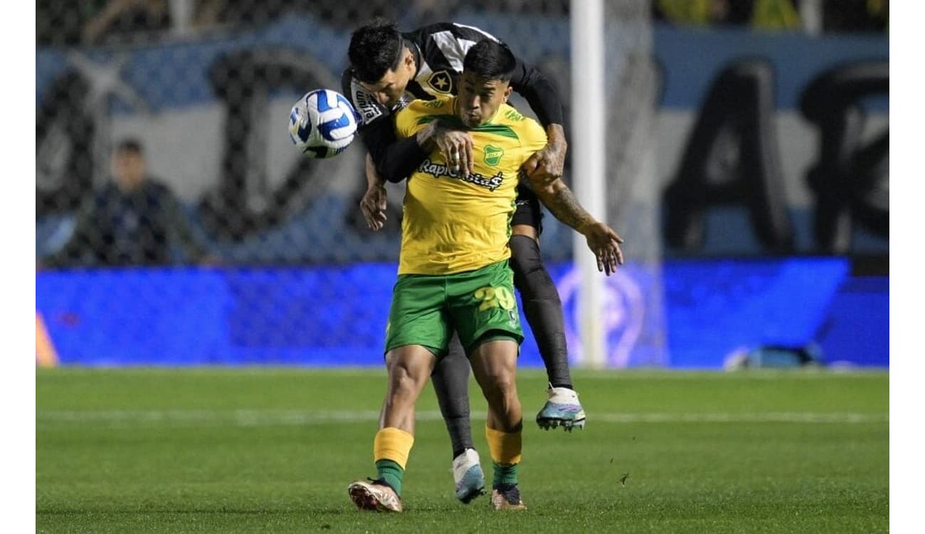 Análise: O que se pode tirar do empate do Botafogo com o Defensa y