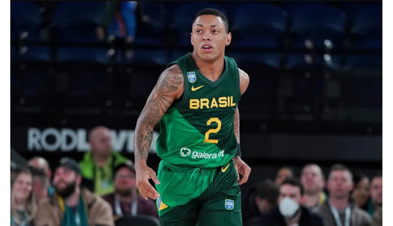 Bruno Caboclo assume protagonismo no Mundial de Basquete 2023