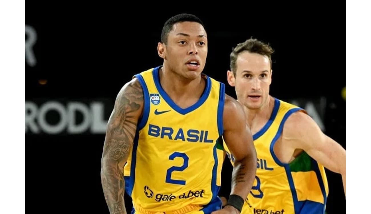 Brasil define time para jogo das eliminatórias da Copa do Mundo, basquete