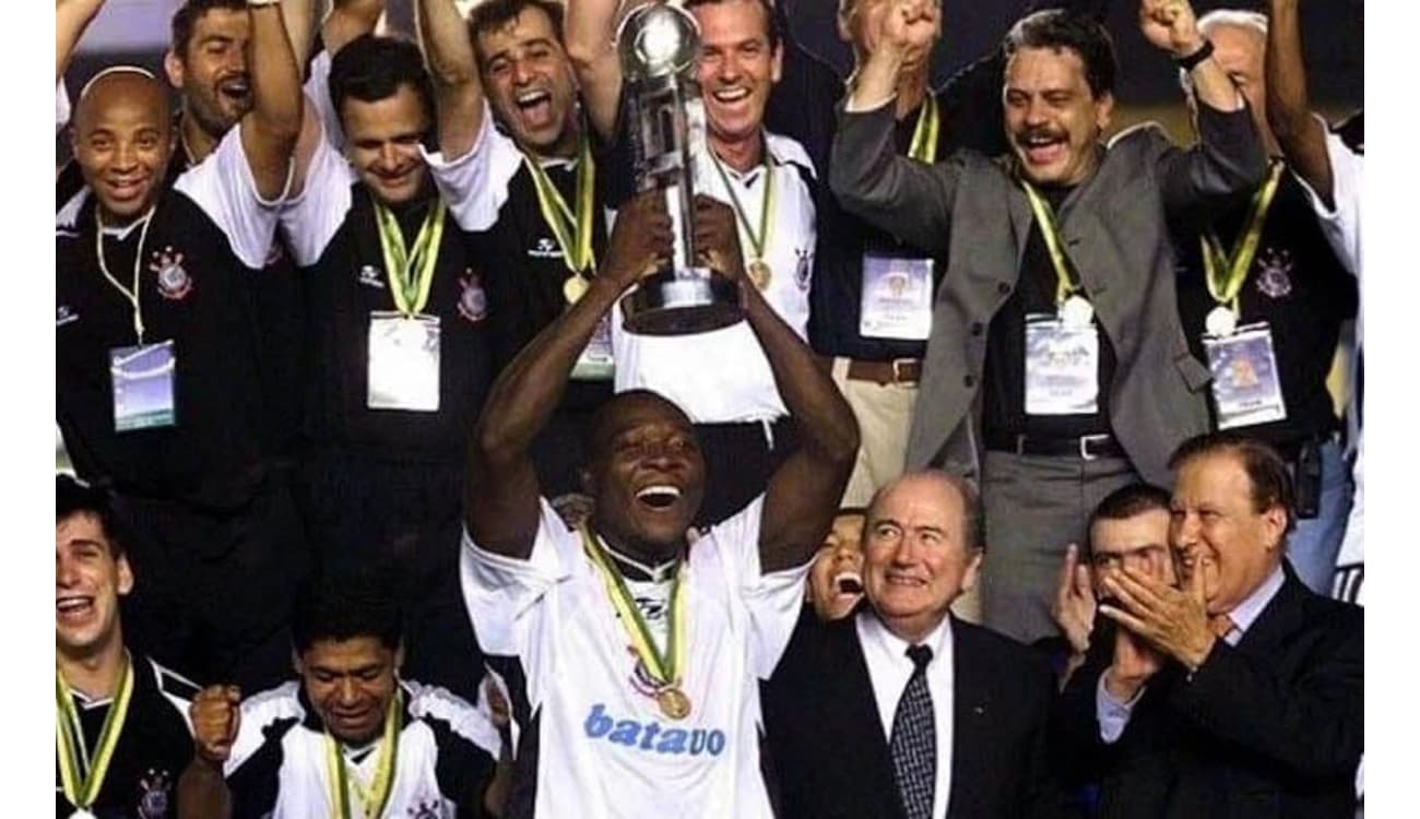 Por que o Corinthians disputou o Mundial de 2000? Como foi o