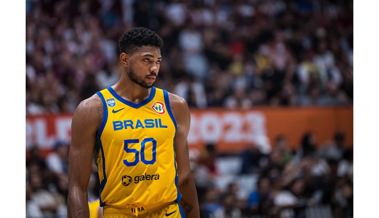 Brasil pode garantir vaga olímpica no basquete neste domingo; veja cenário