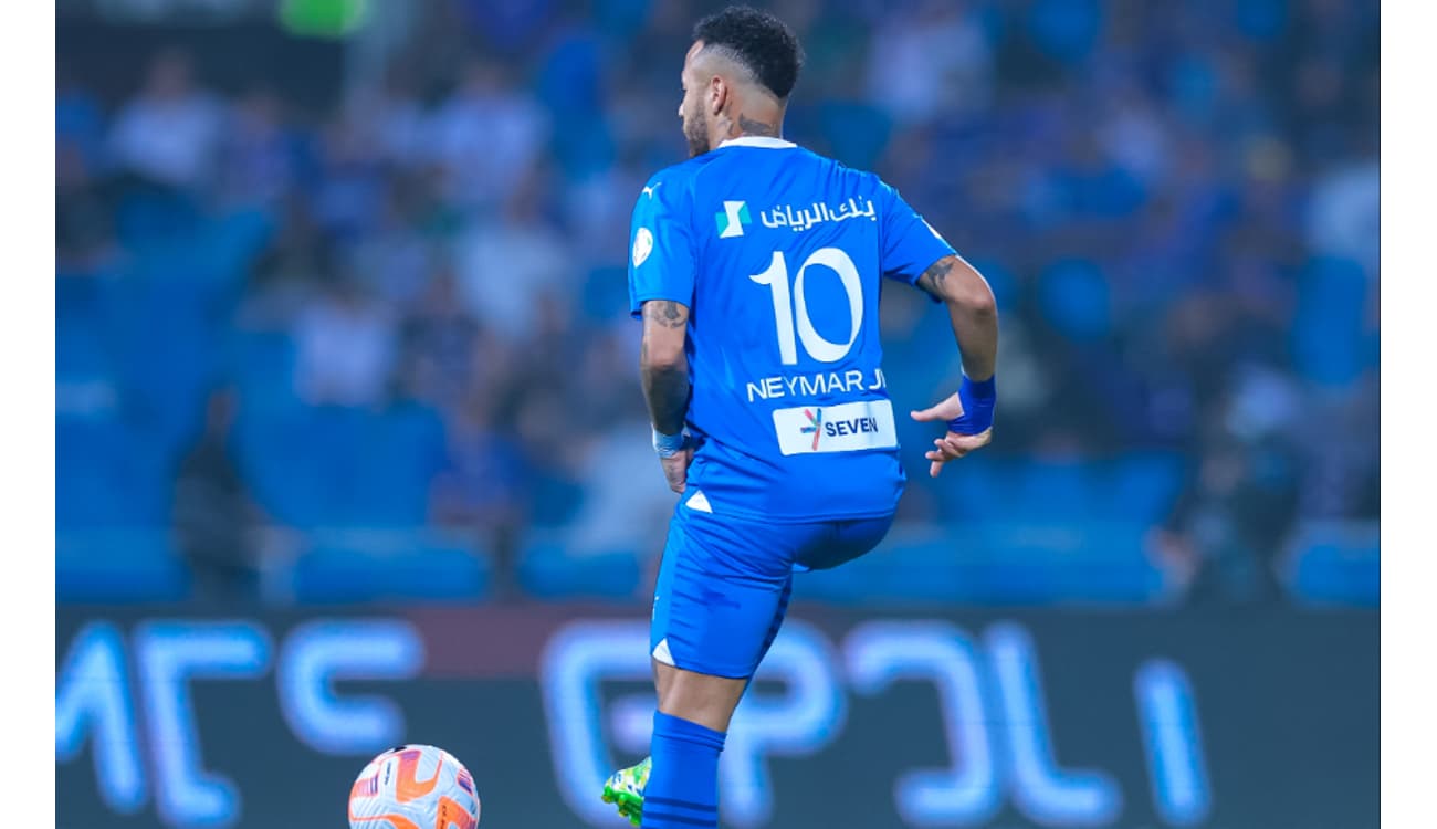 Neymar não é relacionado pelo Al-Hilal e tem estreia pelo clube adiada