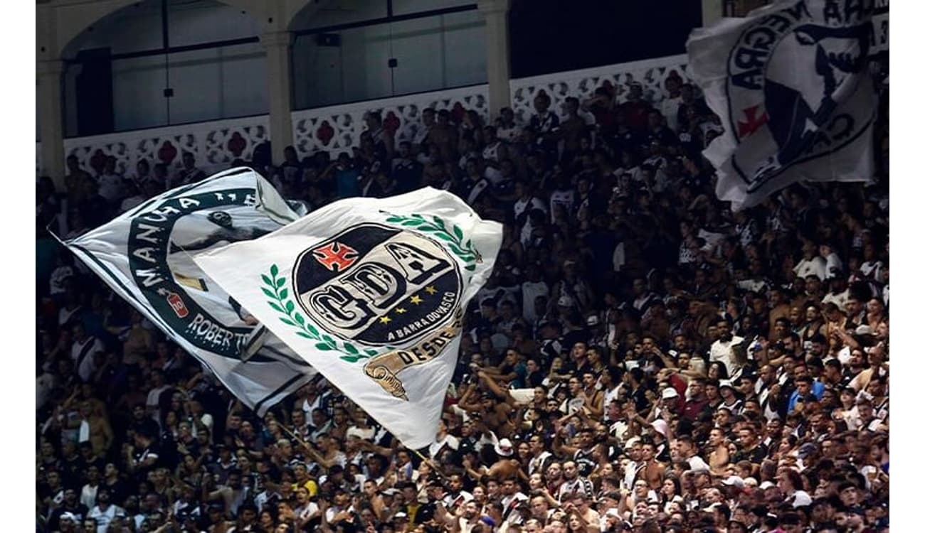 Torcedor do Vasco poderá assistir ao jogo contra o Athletico-PR no