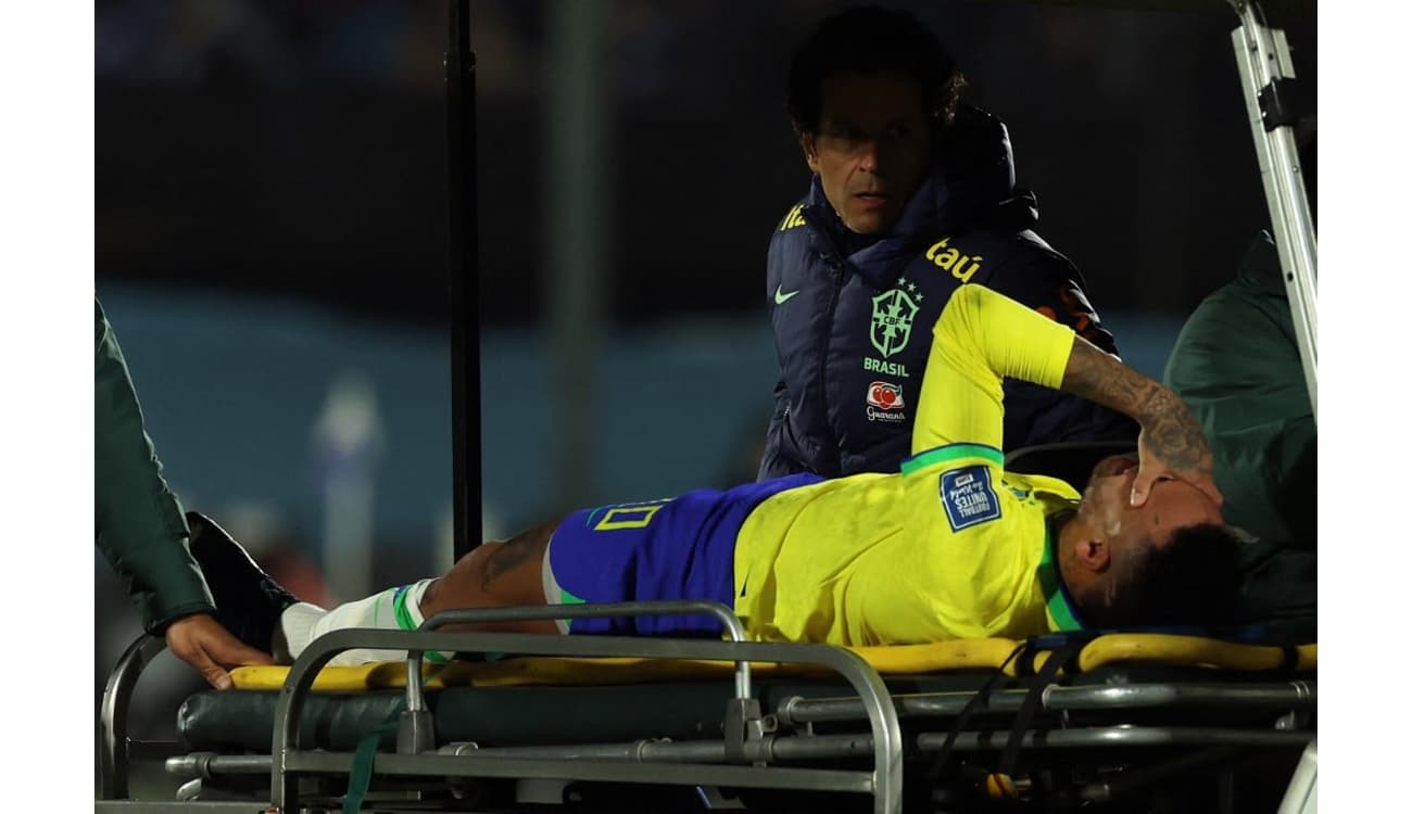 Após cirurgia, Ferreira para por no mínimo mais dois meses - 13/05