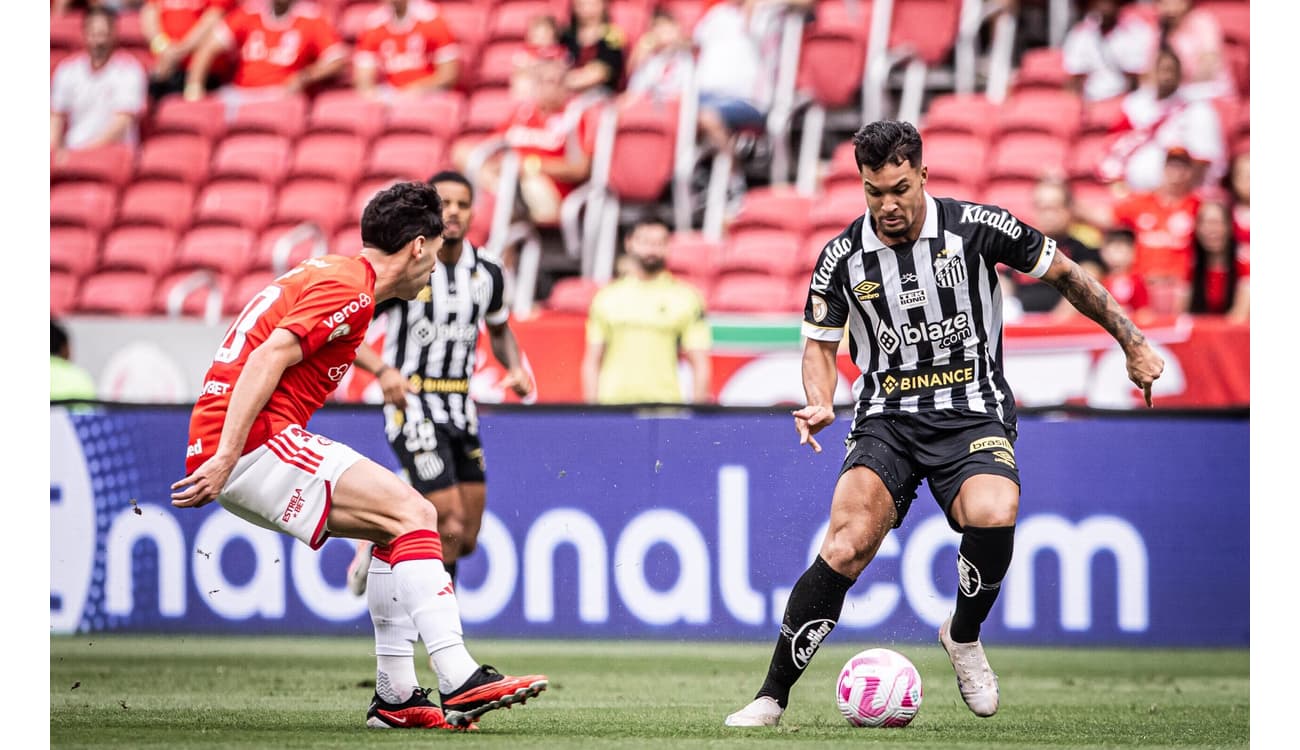 Veja os melhores momentos do jogo Santos 3 x 1 São Paulo 