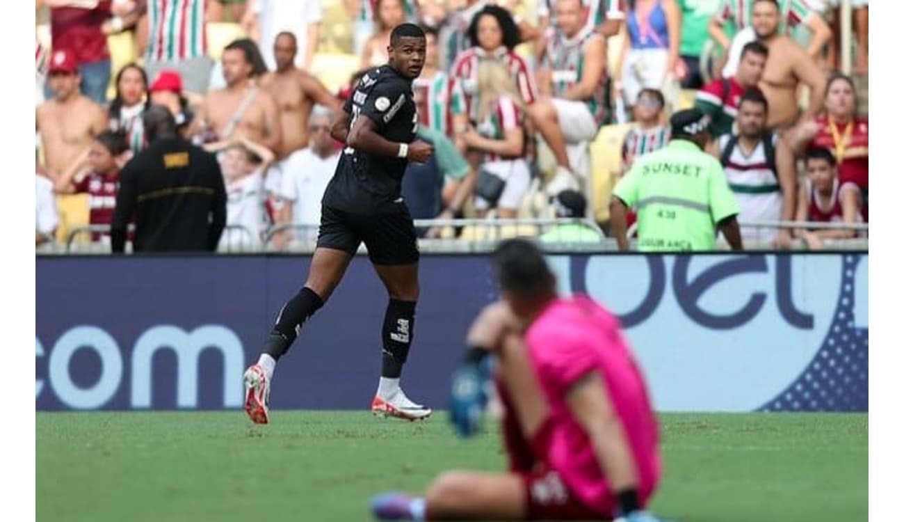 Presente em todos os jogos do Brasileirão, Júnior Santos pode