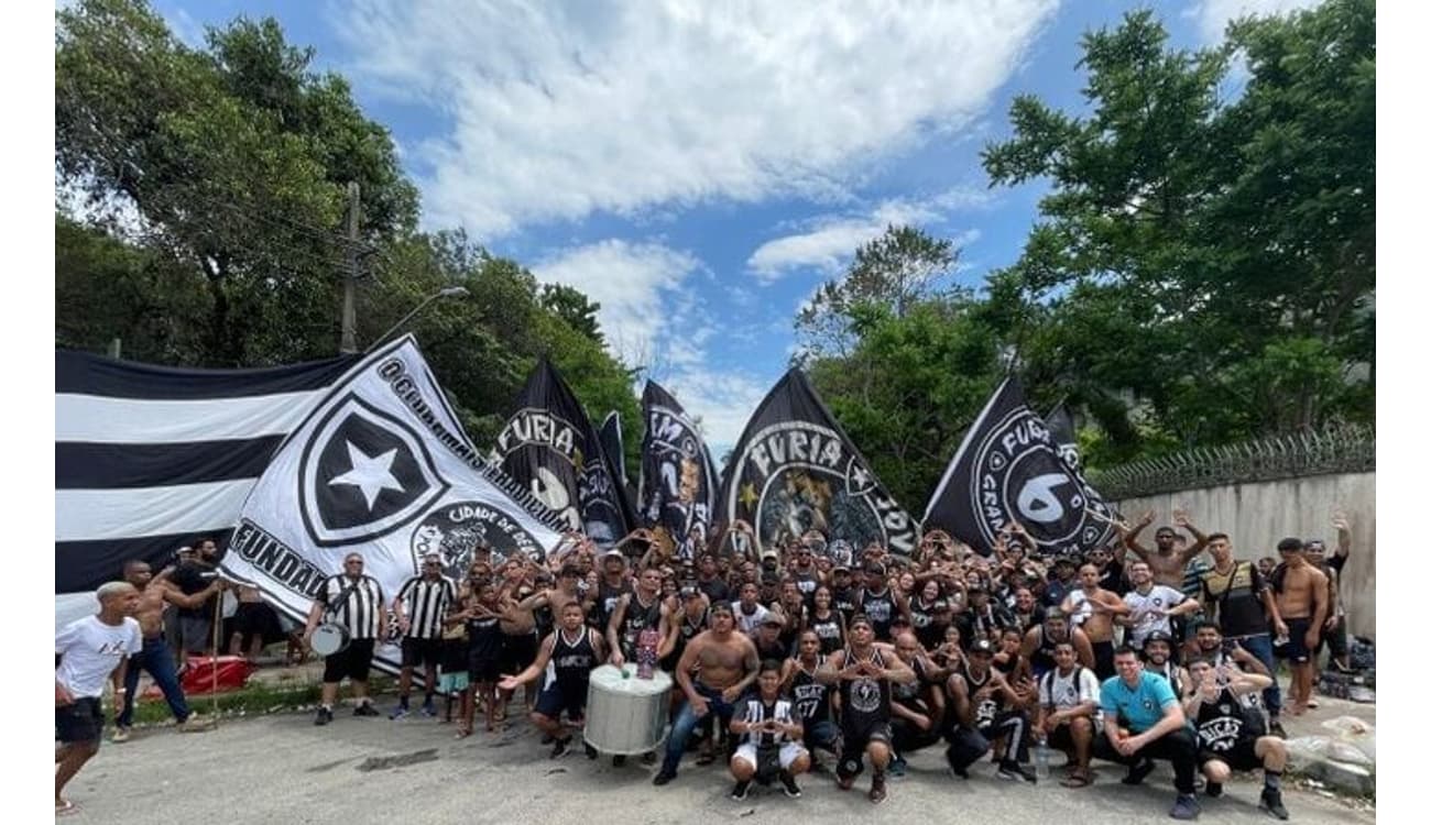 Torcida Fundão