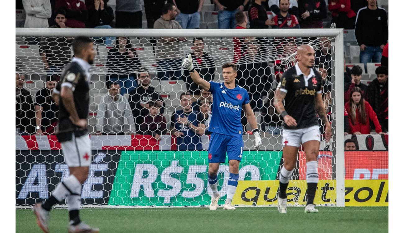 Jardim define empate do Vasco com o Goiás: 'Um pouco frustrante