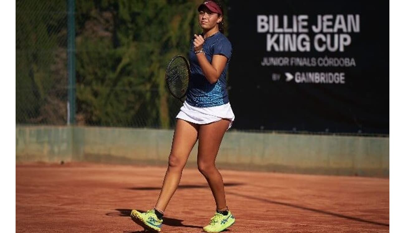 Carolina Bohrer, de 16 anos, recebe convite para o WTA de