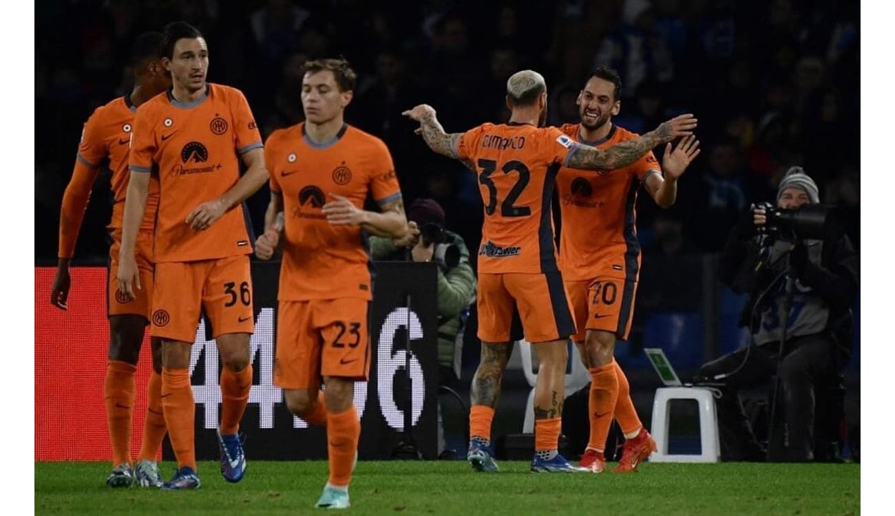 City deixa vitória escapar nos minutos finais, virada do Liverpool em jogo  de sete gols Os resultados do dia na Premier League