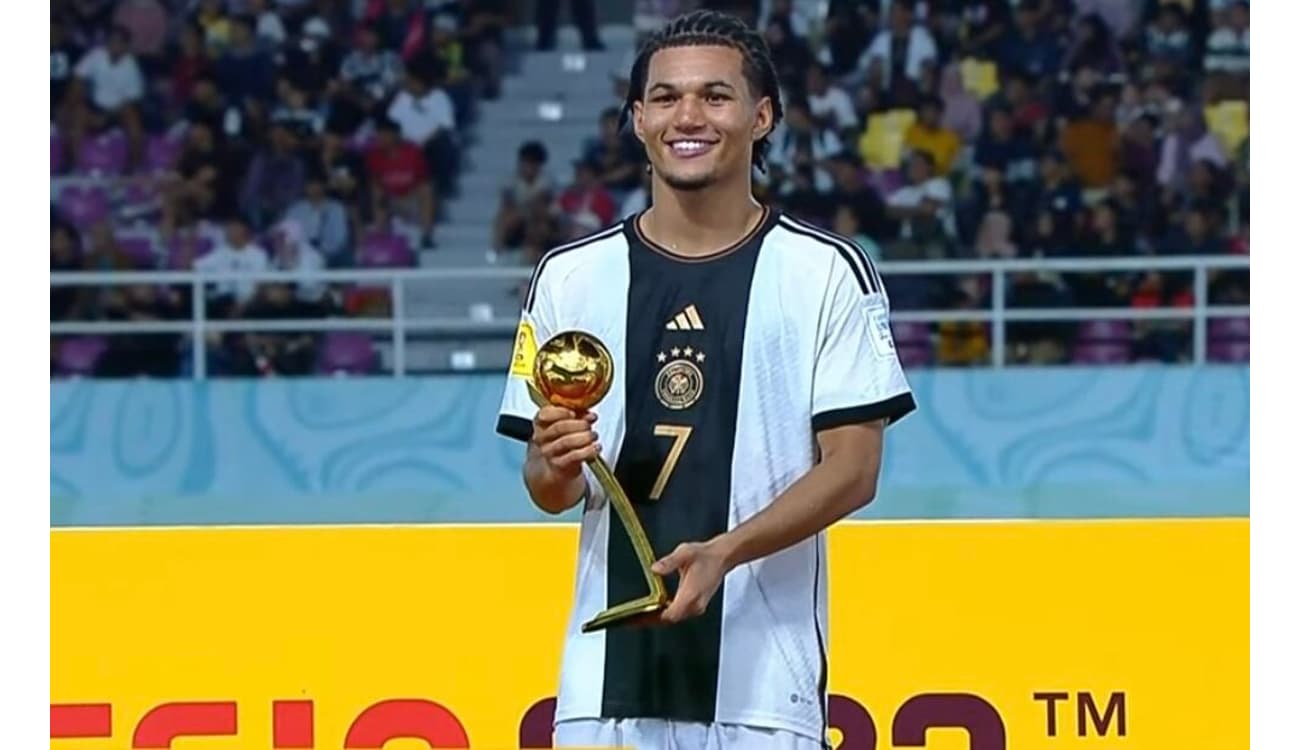 Bola de ouro, artilheiro e mais: os destaques da Copa do Mundo Sub-17