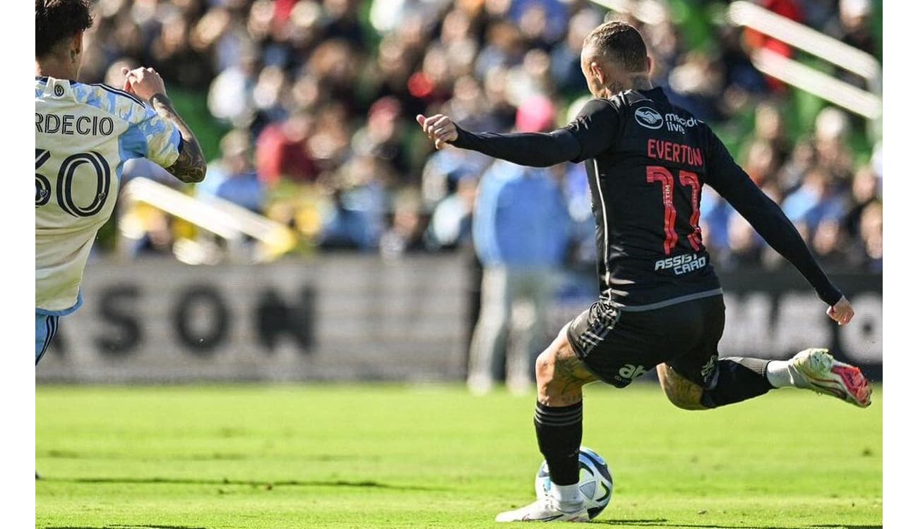 De La Cruz estreia bem, e Flamengo vence primeiro amistoso nos