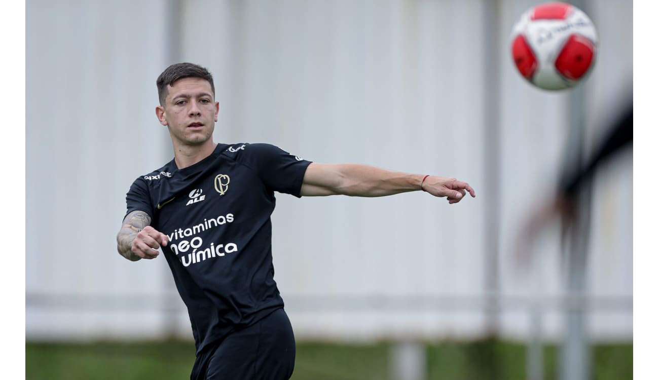 FAZENDO MUDANÇAS! Corinthians aprimora posicionamento em bola parada para enfrentar o Botafogo