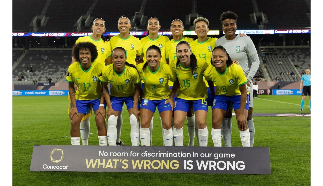 Seleção Brasileira Feminina amassa o México e vai à final da Copa Ouro