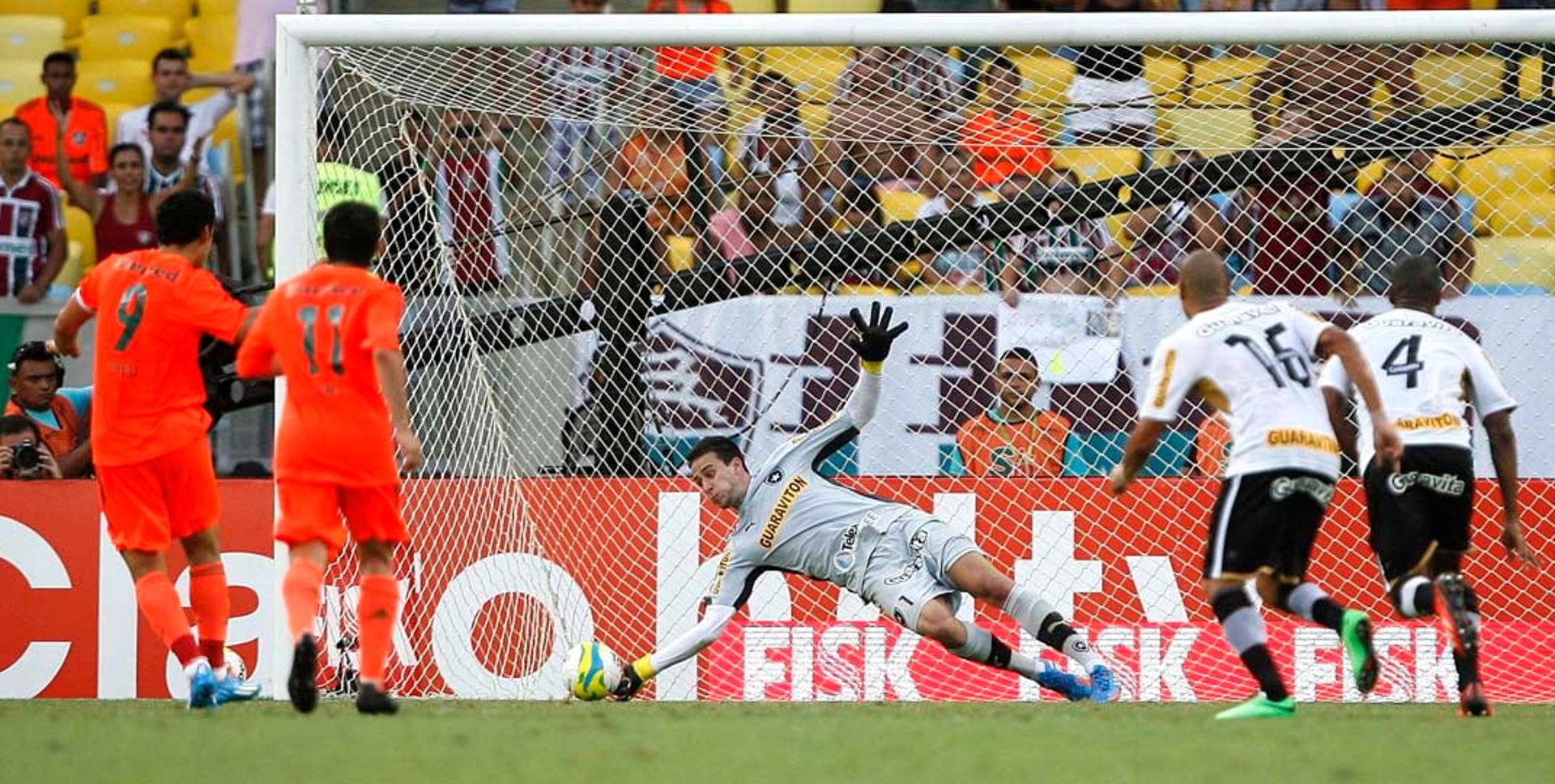 Com reservas, Botafogo goleia o Fluminense no Maracanã (Foto: Cleber Mendes/ LANCE!Press)