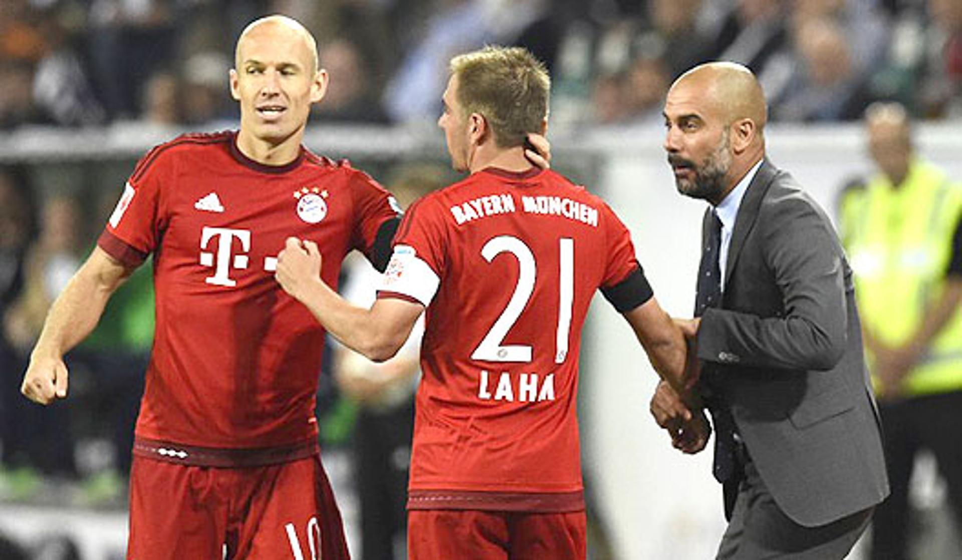 Robben, Lahm e Guardiola (Foto: Tobias Schwarz/AFP)